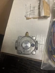 Maxitrol RV47CLSR 1/2 Psig Nat 6.0 Lp 10 Gas Pressure Regulator Very Nice. Fixed Price $50.00.