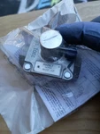 Maxitrol Gas Regulator RV20L 3/8" Inlet Outlet Natural 2.8-5.2" Ng Pressure. Fixed Price $16.99.