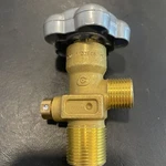Messer Cavagna Group Valve CGA350 V-9 23-08 High Pressure Gas Cylinder. Fixed Price $14.00.
