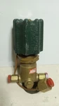 New Victor Lr 20BB4C4C2X Pressure Regulator 8,000 Psig In 40-7,500 Out. Fixed Price $190.00.