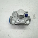 Maxitrol RV47CL Gas Pressure Regulator 1/2 Psig Nat 4" Lpg 10" Valve Hvac New. Fixed Price $44.99.